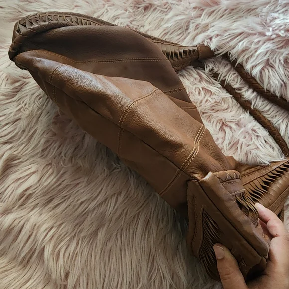 Clever Cariage Company St. Tropez Handcrafted Leather Hobo light brown